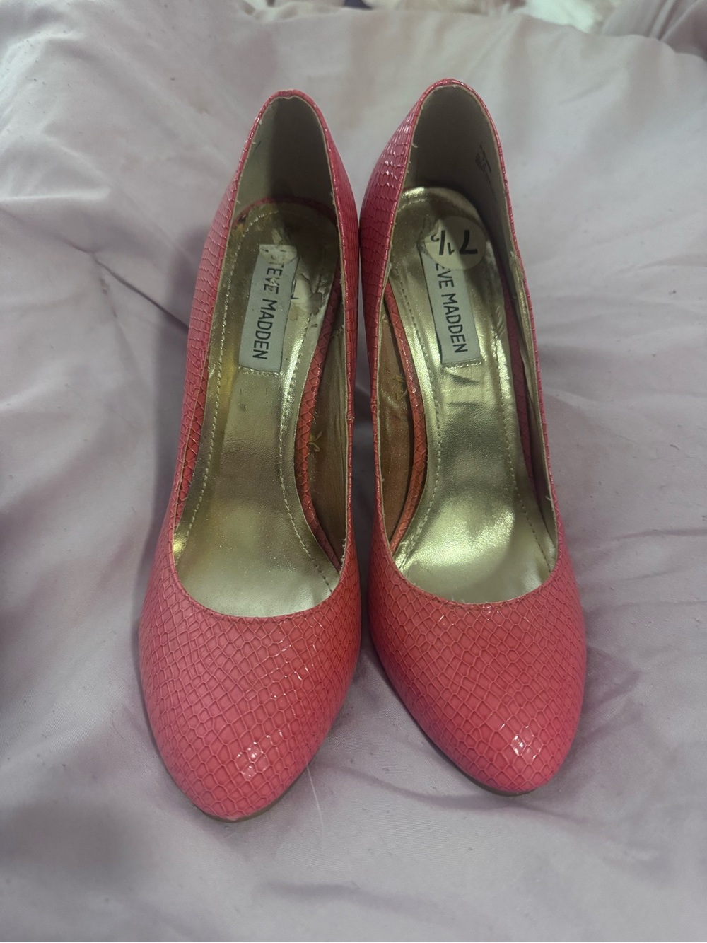 Steve Madden Coral Orange Pink heels size 7.5